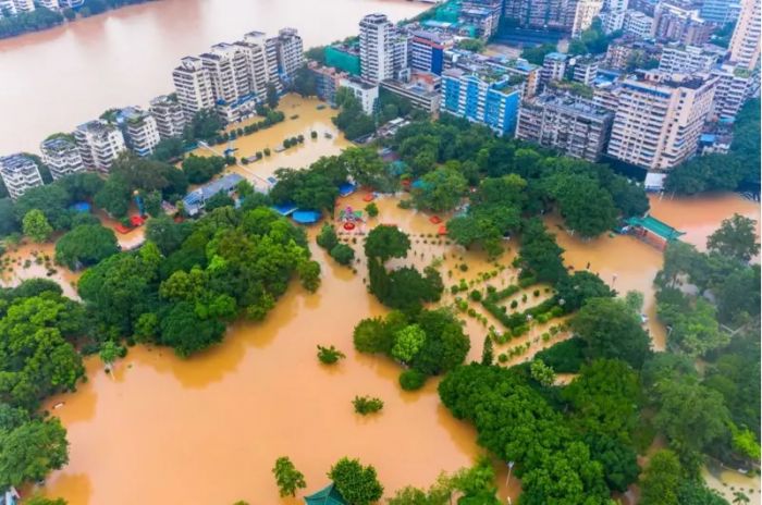 Масштабные наводнения в Китае: власти эвакуировали 110 тыс. жителей провинции Гуандун 