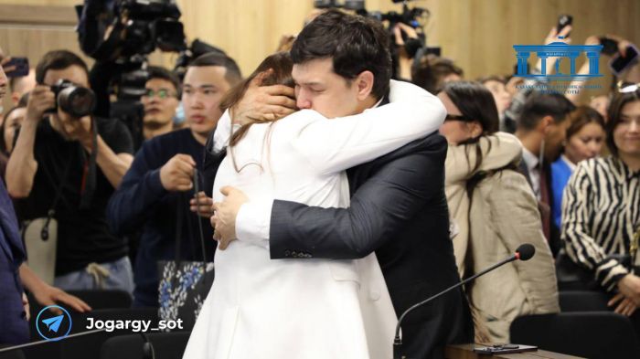 Оглашение приговора Бишимбаеву: Верховный суд опубликовал фото
