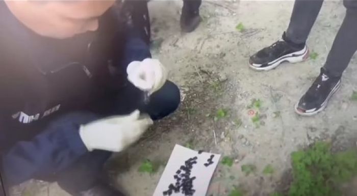 Наркодилеры из Тараза задержаны в Атырау с 1 кг "синтетики"