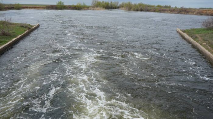 80 млн кубометров паводковой воды направили в Камыш-Самарские озера ЗКО