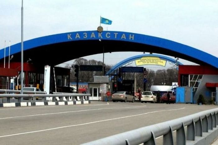 Казахстан начал задерживать граждан Узбекистана, совершивших правонарушения в России