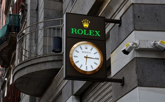 Швейцарская фирма Rolex судится с министерством юстиции Казахстана
