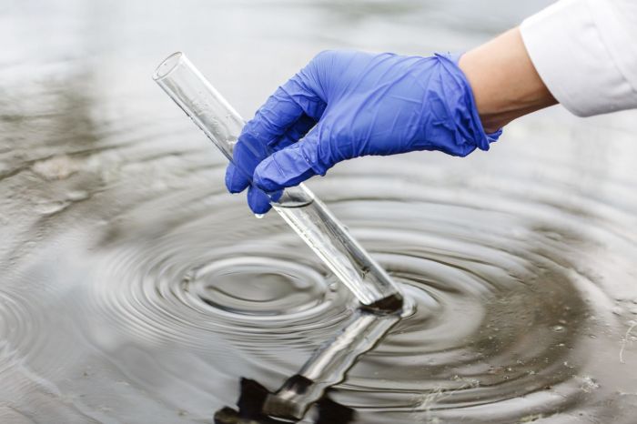 ​24 случая несоответствия гигиеническим нормативам выявлено в пробах воды из зоны паводка