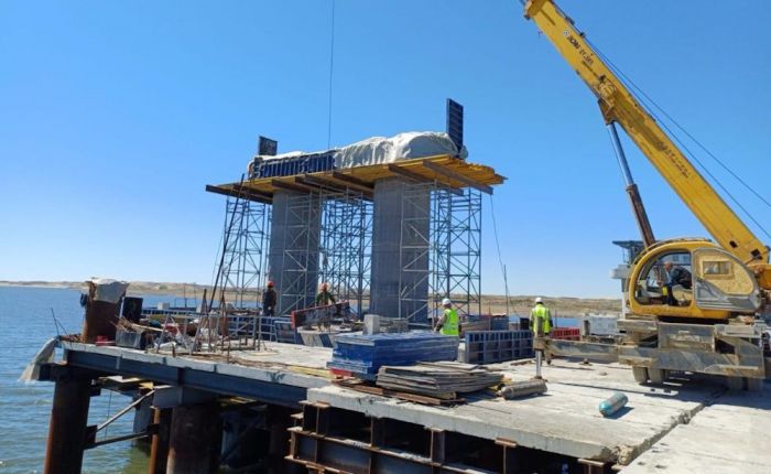 Как идет строительство самого длинного моста в Казахстане