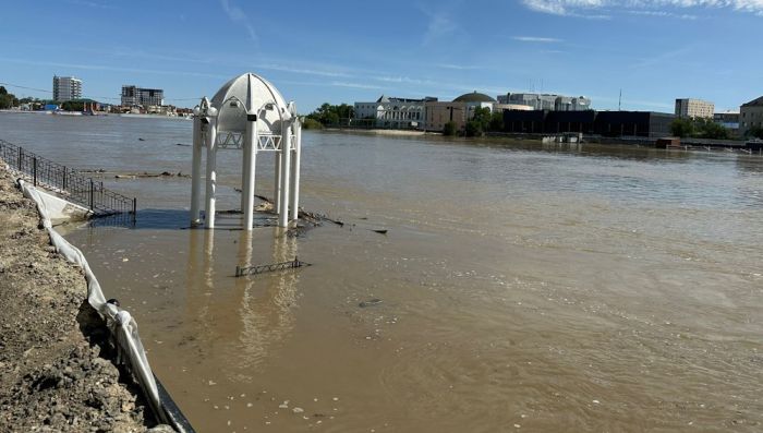 ДЧС: «Уровень воды в Атырау ещё не достиг своего пика»