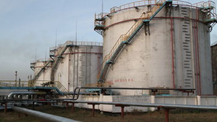 Павлодарский нефтехимический завод на грани остановки