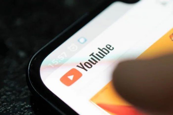 YouTube ограничит показ подросткам видео о физической форме и весе