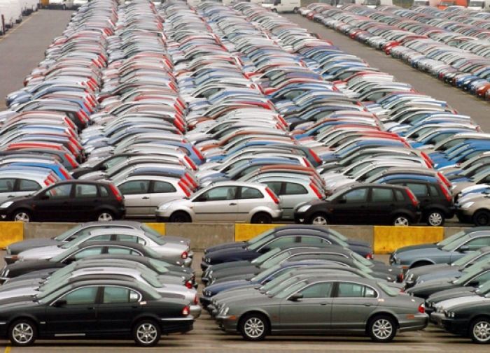 Цены на автомобили в Казахстане не снизятся
