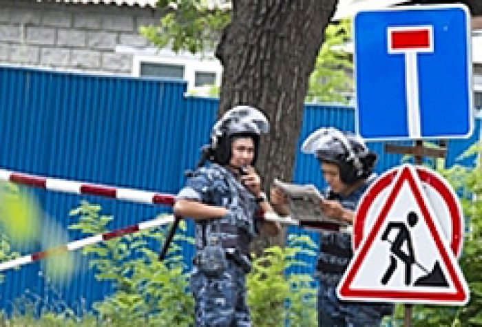 Самодельная бомба возможно взорвалась в частном доме в Алматинской области