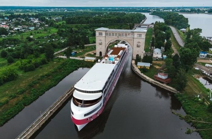 В Каспийское море впервые выйдет новое круизное судно проекта "Карелия"