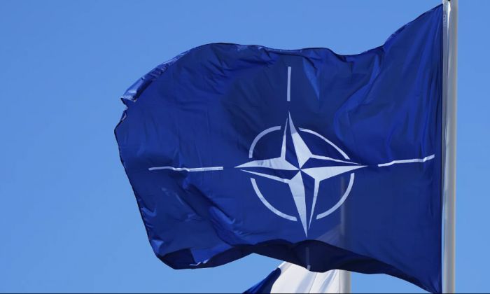 Токио открывает представительство в НАТО