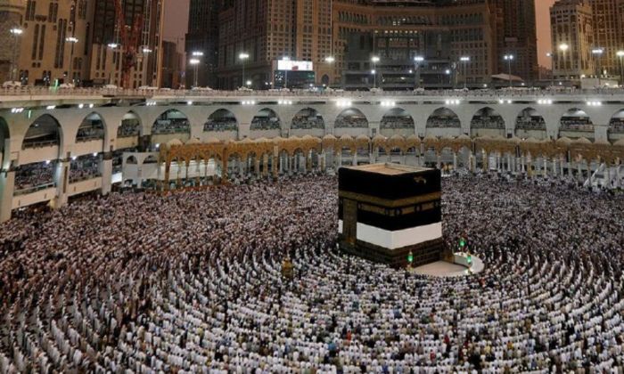 Саудовская Аравия вводит обязательную вакцинацию от менингита для паломников с 1 февраля