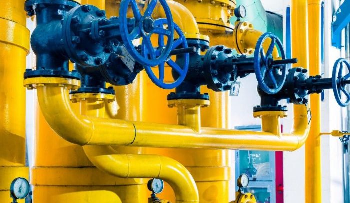 Россия начнет прокачивать газ в Иран через территорию Азербайджана