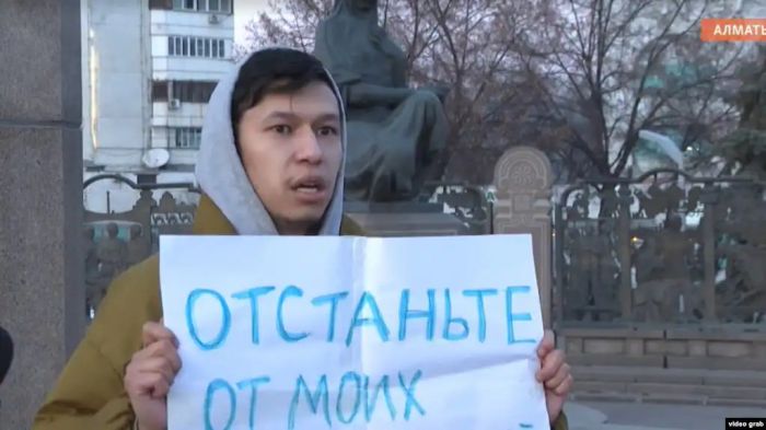 Полиция Алматы утверждает, что уголовное дело в отношении Енсебека не связано с сатирой 