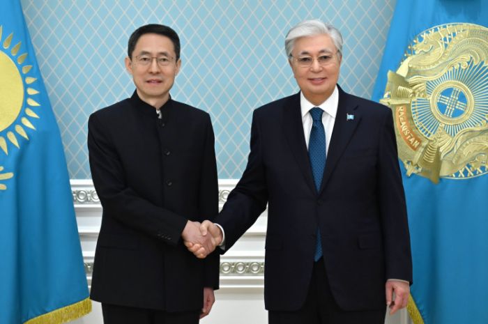 Токаев принял посла Китая в Казахстане 