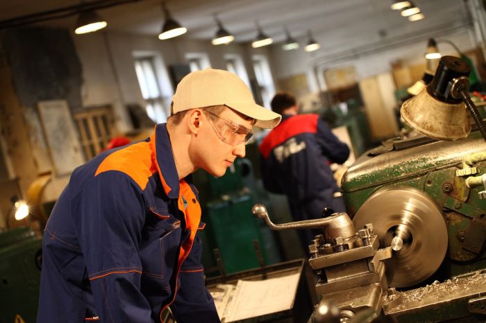 Правительство объявило о запуске новой жилищной программы для специалистов рабочих профессий