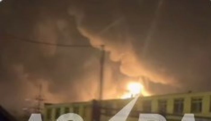 Более 120 украинских дронов атаковали Россию. В Рязани горит НПЗ