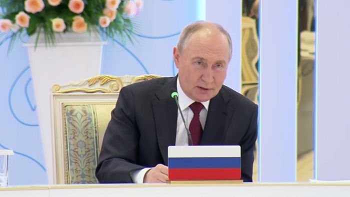 Путин: Москва предлагала Киеву «уйти» из ЛНР и ДНР, и тогда войны не было бы 