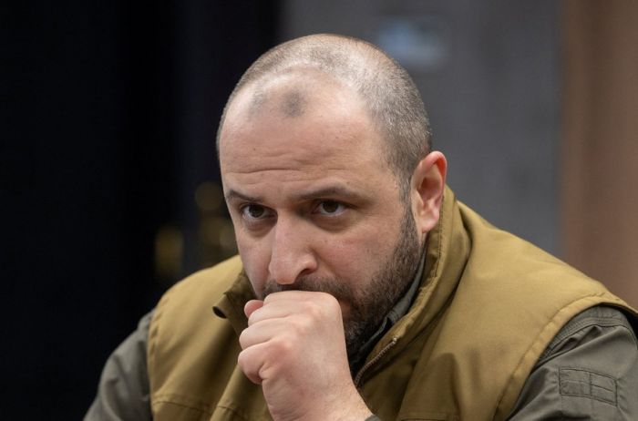 Антикоррупционное бюро Украины начало уголовное расследование против министра обороны Умерова