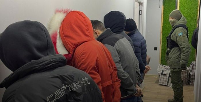 Ежегодный доход  2 млрд тенге: руководство биржи подозревают в махинациях с углём 