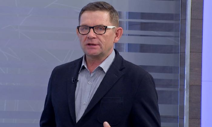 "Не нужно затягивать пояса, нужно урезать ненужные расходы" – депутат Пономарёв о налоговой реформе