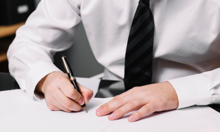 "Это удар по бизнесу": в Казахстане собирают подписи под петицией против повышения ставки НДС