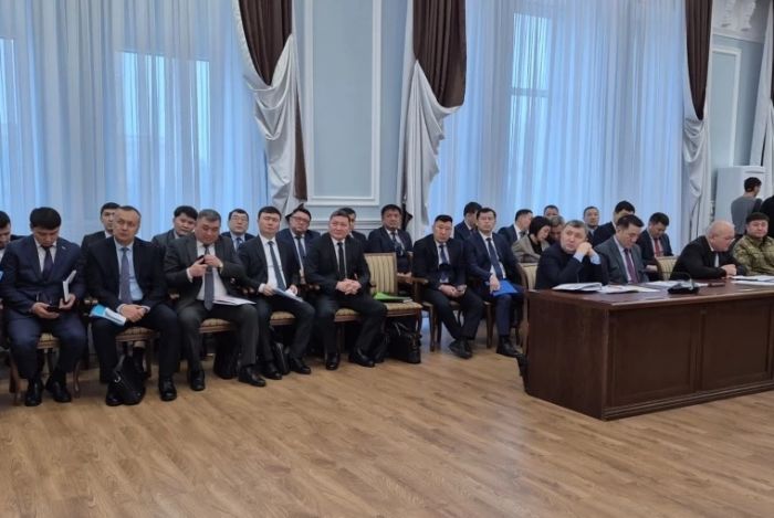 «Вы сами понимаете, о чём говорите?» - акимы Уральска и районов получили выговоры от акима ЗКО 