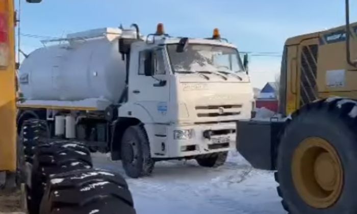 В Кызылкогинском районе коммунальную технику использовали для других целей