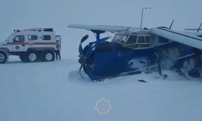 Вблизи Аркалыка самолет санавиации совершил жёсткую посадку