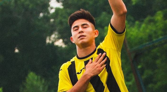 ФК «Кайрат»: Дастан Сатпаев продолжит карьеру в «Челси»