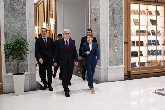 Токаев посетил ряд объектов Астаны