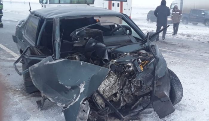 ДТП на трассе Актобе - Астрахань: пять человек в больнице