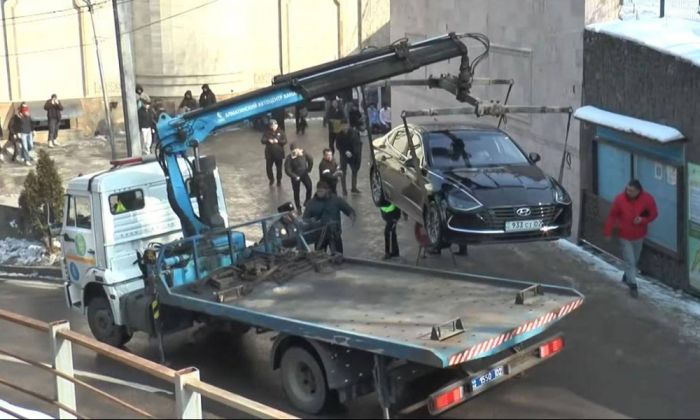 ​В Алматы заработал новый функционал «Сергек» для контроля парковки