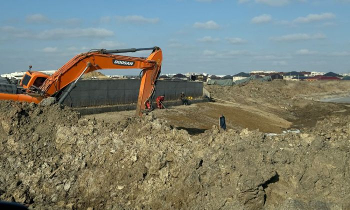 В Атырау завершается капитальный ремонт дороги между микрорайонами