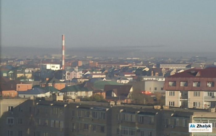 Жители Балыкши потребовали объяснений возникновения странного запаха