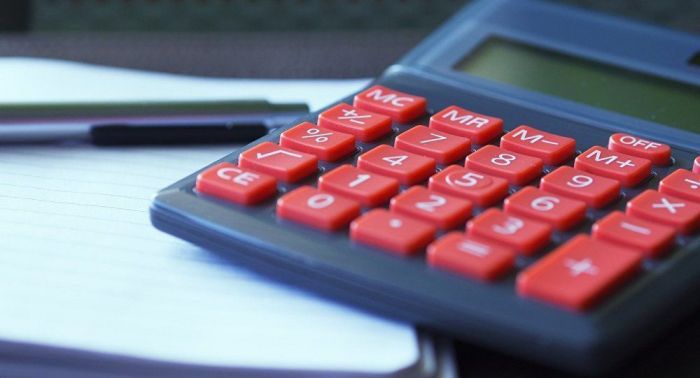 Три ставки НДС и порог 15 млн тенге: проект нового Налогового кодекса поступил в мажилис