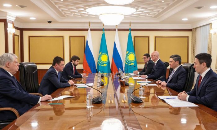 Бектенов и Новак обсудили новые проекты в энергетике и инфраструктуре