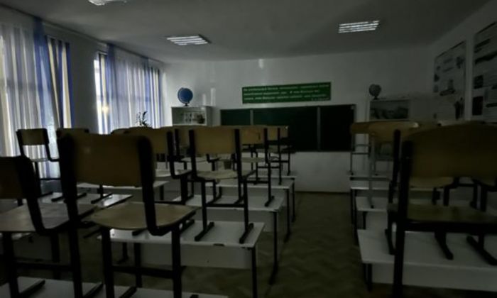 Капремонт в школе Джангильдина: кто приютит учеников школы им. Ломоносова на этот раз?