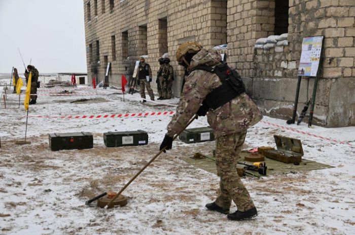 Морская пехота учится действовать в городской застройке