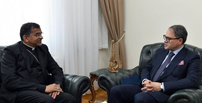 Токаев пожелал Папе Римскому Франциску скорейшего выздоровления