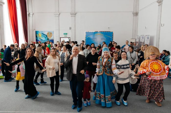 В Атырау отпраздновали Масленицу