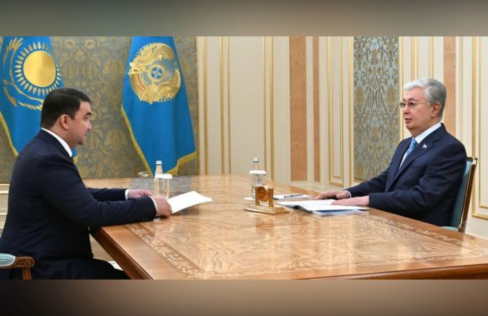 Президент принял акима Туркестанской области