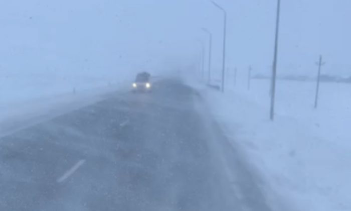 На дороге ​Атырау – с. Махамбет ограничено движение транспорта