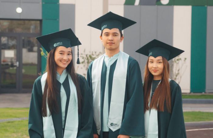 Казахстанские школьники поступили на грант в Гарвард