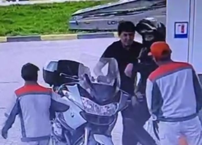 Российского байкера ранили ножом на заправке в Жамбылской области