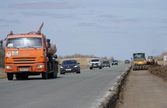 Первую трёхполосную реверсивную дорогу построят в Казахстане