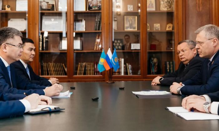Атырау и Астрахань подписали трёхлетний план сотрудничества