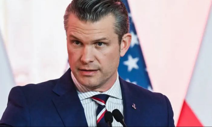 Утечки в Signal: глава Пентагона обвинил СМИ в кампании лжи