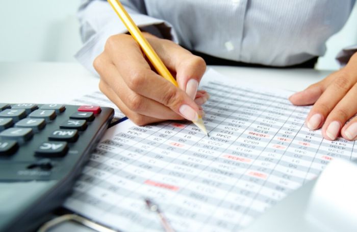 Обнаружены долги по зарплате, защищены права 13,8 тыс. работников