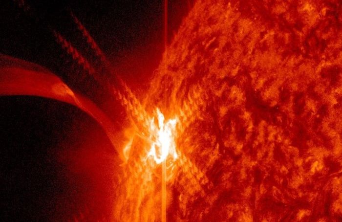 На Солнце зафиксирована мощнейшая вспышка в 2025 году